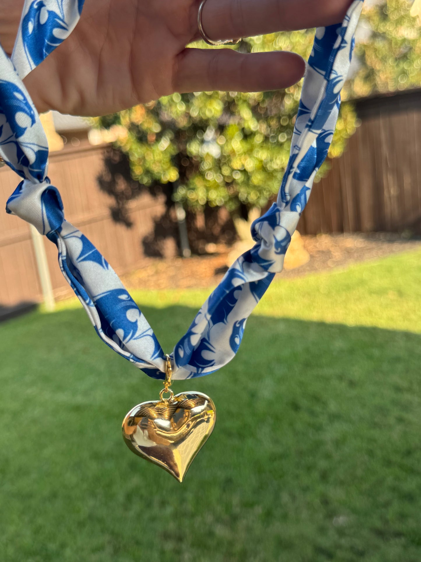 Bubble Heart Bobcat Scarf Necklace