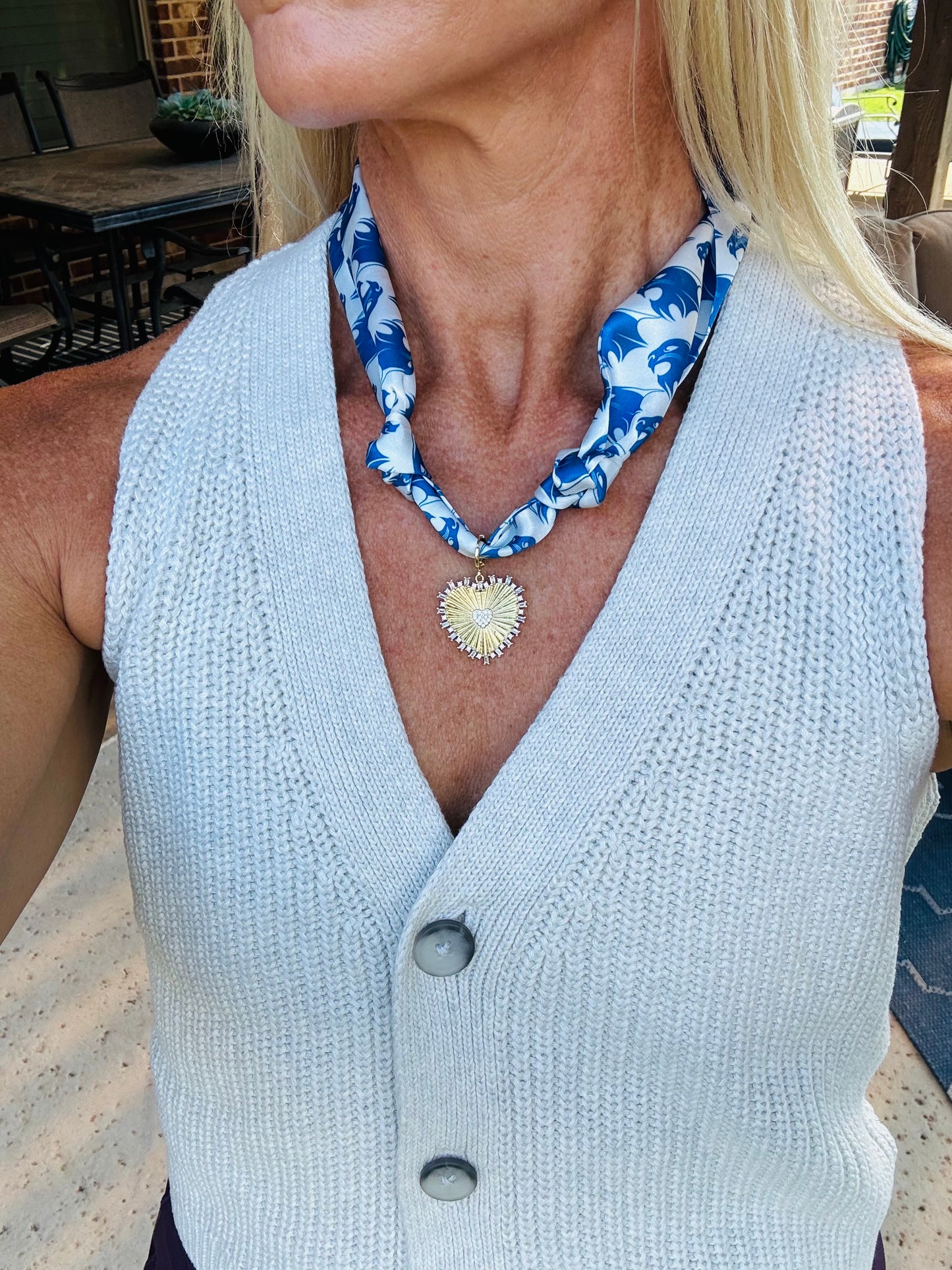 Sparkle Heart Bobcat Scarf Necklace